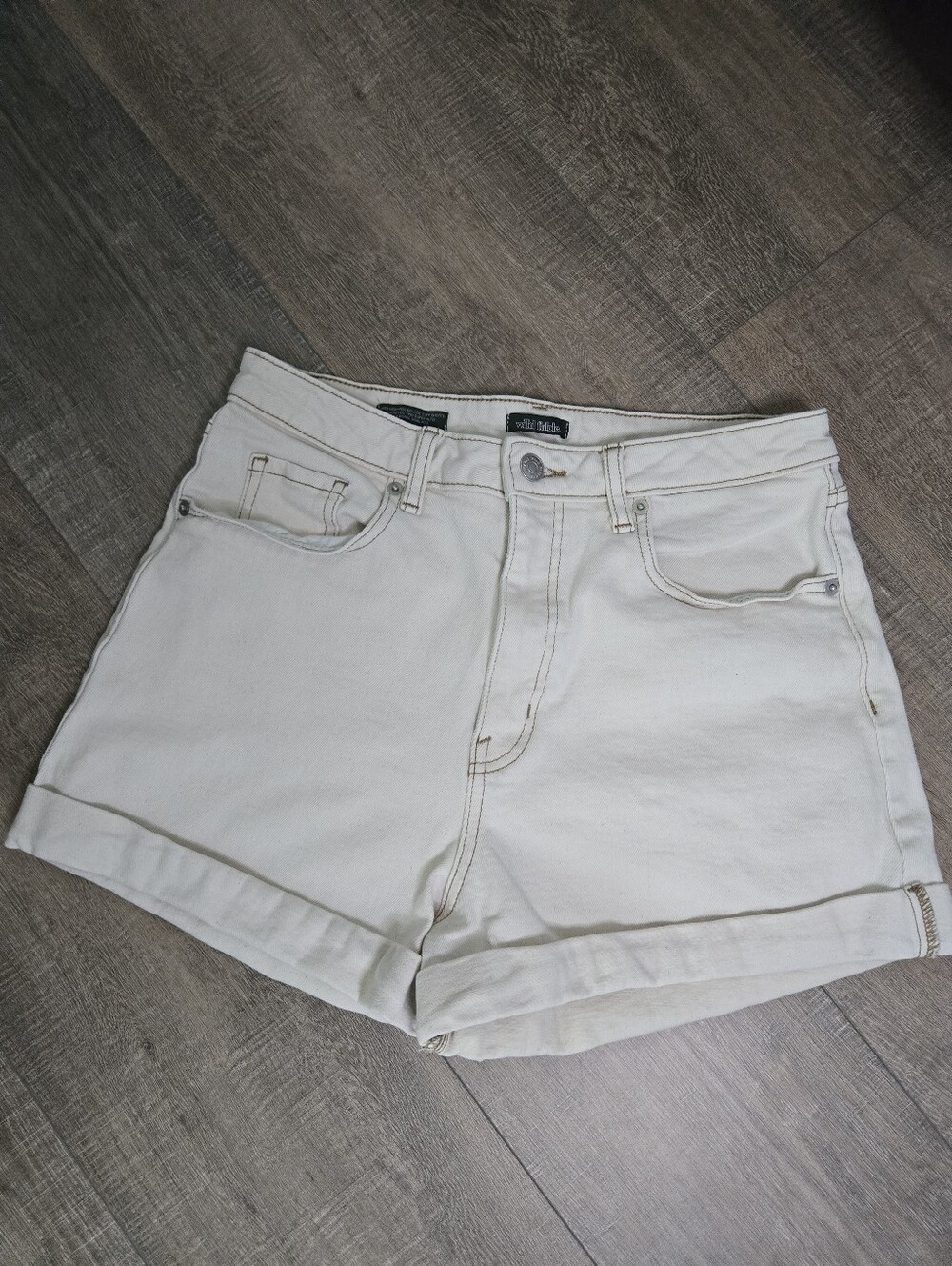 Wild Fable Super High-Rise White Denim Women’s Shorts